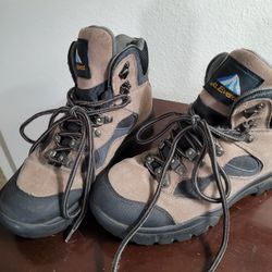Sierra Mt. Everest Hiking Boots