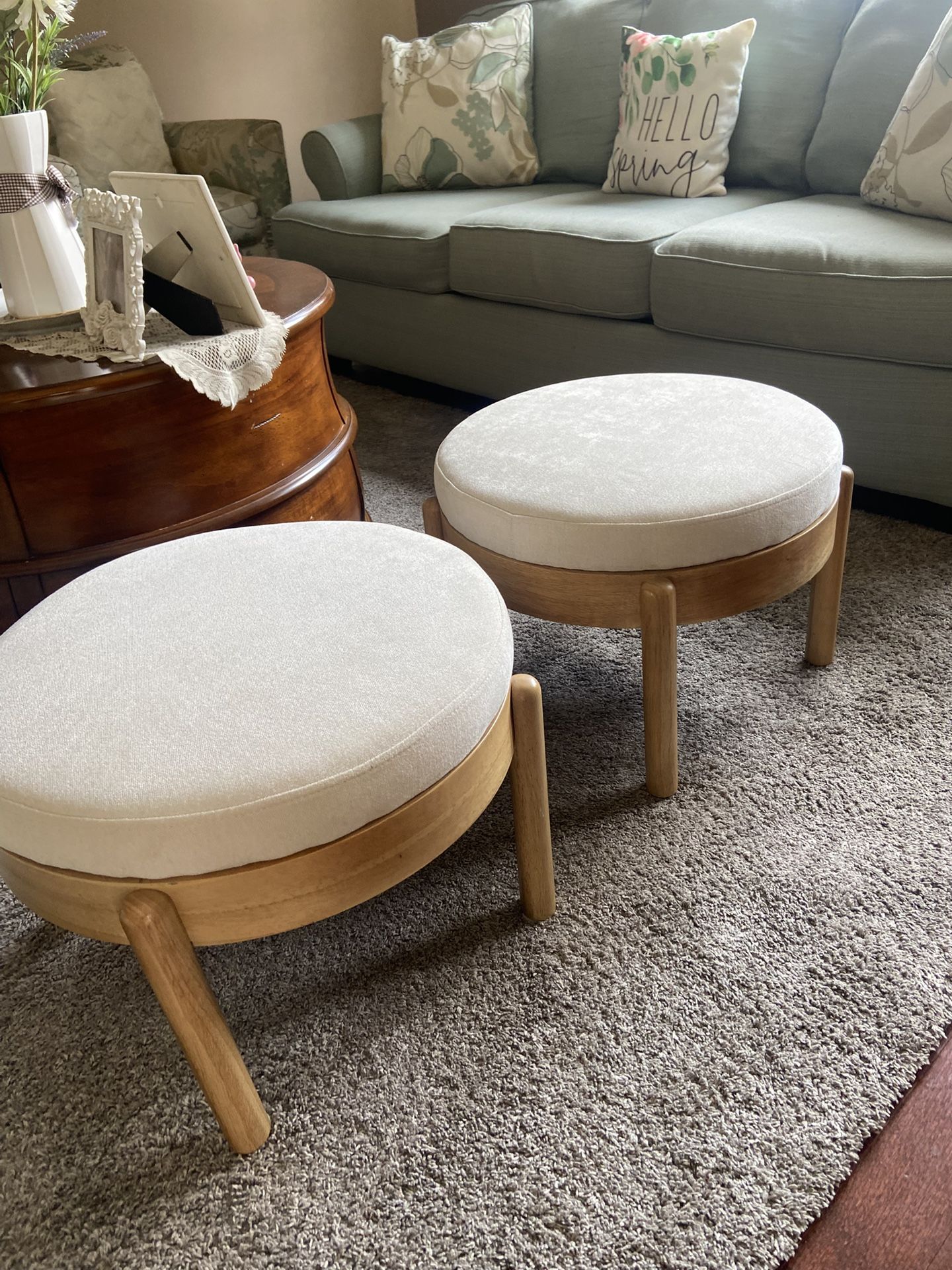 Round Ottoman