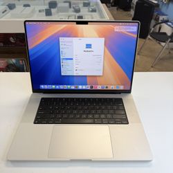 MacBook Pro 16-inch M3 Pro 18GB RAM 512GB SSD With Apple Care Plus TIL 2027