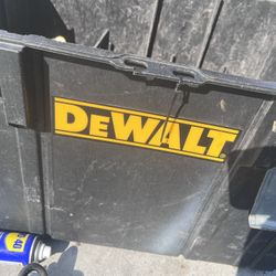 Dewalt Roll Away Tool Box And Tools 