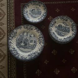 Set 15 Johnson Bros Vintage Blue & White Plates Made In England $80 OBO