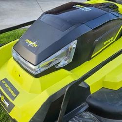 30"IN LANW MOWER  RYOBI 80V HP BRUSHLESS CORDLESS 30"IN MULTI-BLADE SELF PROPELLED LAWN MOWER TOOL ONLY NEW 