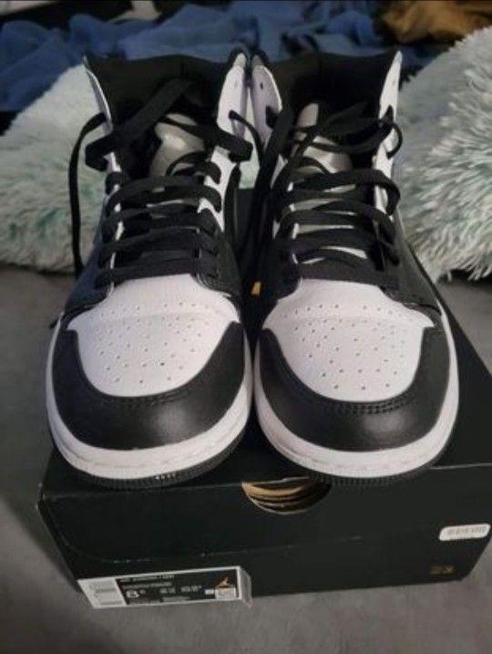 Air Jordan 1