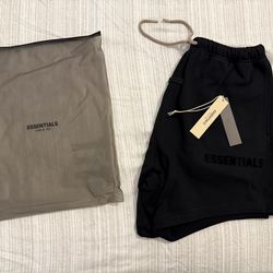 Fear of God Essentials 'Jet Black' Short Size XL