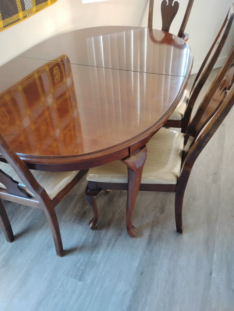 Beautiful Wooden Dining Table