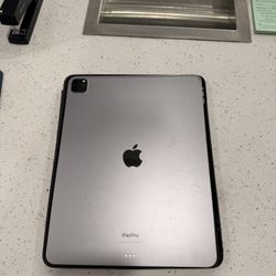Apple iPad Pro (12.9) A2436 For Sale!! 