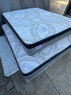 King size Mattress Pillow top new Bedframe sold separately