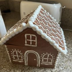Pottery Barn Gingerbread Cookie Jar 