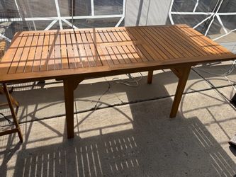 Outdoor Dining Table 55 in.-71 in. Acacia Wood Patio Table for 6-8 Person with Extension