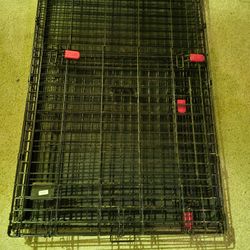 Nice Used Excellent Condition Large Foldable Pet Crate.  42x28x30.