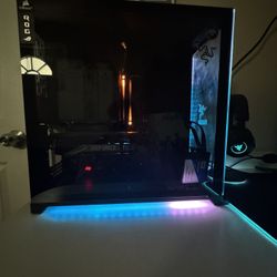 Gaming  PC: Intel i9-10850K • RTX 3080 Ti • 32 GB DDR4