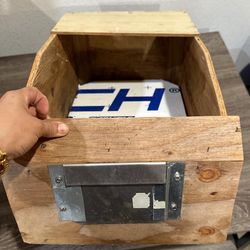 Rabbit Nesting Box