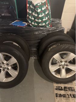Dodge  charger rims for sell