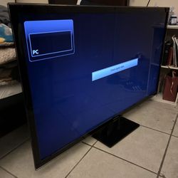 55” Samsung LED TV w/ Remote + Wall Mount – Works Perfectly