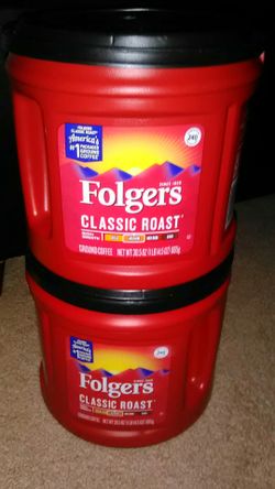 Folger's Coffee classic roast! Fresh! 30.5 oz.
