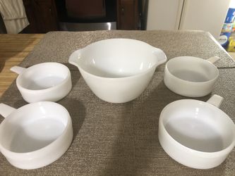 Vintage 5 Pc -1pc Anchor Hocking Fire King -4 Pc 14 Oz  J-2639 White Milk Glass Ovenware 