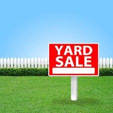 Yard sale este sábado a partir de las 8 am y carne azada y elotes locos