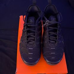 Nike Vapor Max Size 10