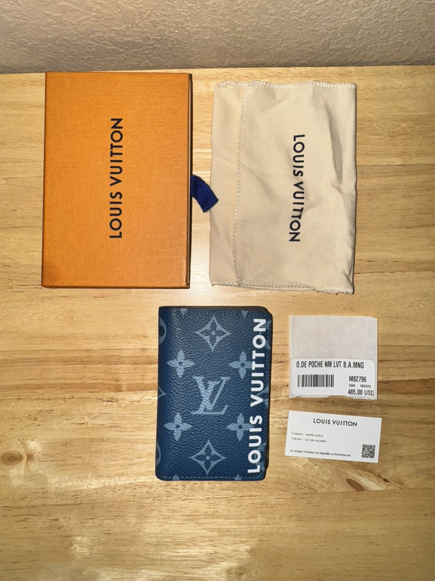 LOUIS VUITTON CARD HOLDER WALLET SOLD OUT