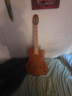 New Classical modded guitar