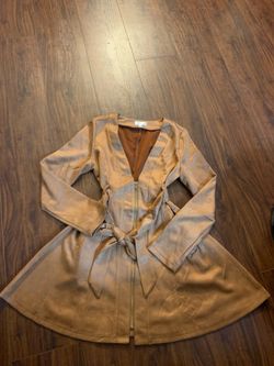 Brown dress