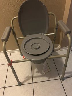 Bedside commode