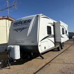 Tracer Travel Trailer  28” 