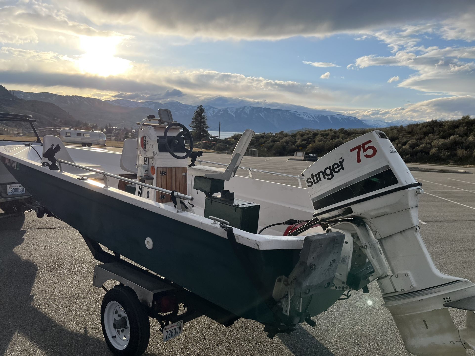 1974 Center Console Fishing boat