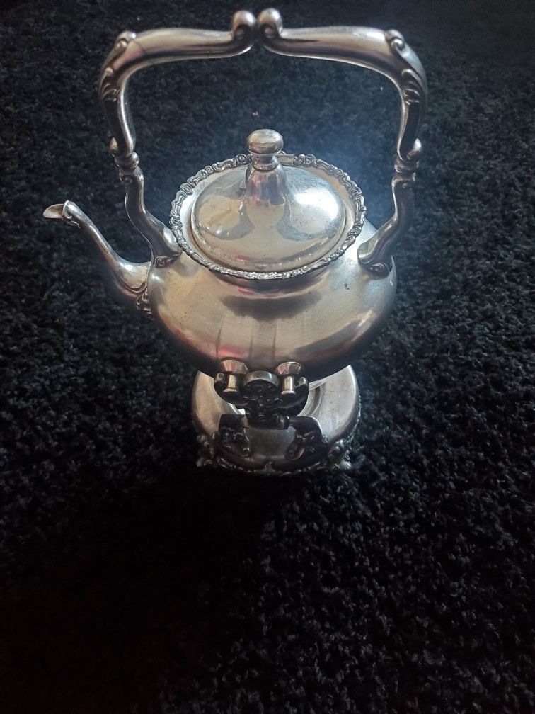 Antique Tea kennel With Stand
