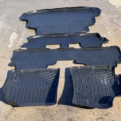 Toyota highlander Floor matts