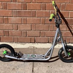 Mongoose Scooter Expo Kick BMX Green & Grey