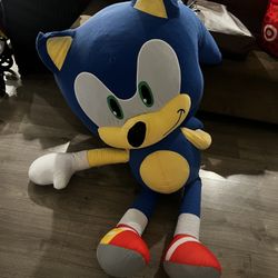 5ft tall Sonic the hedgehog stuffed animal 
