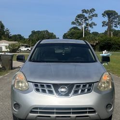 Nissan Rogue 2012