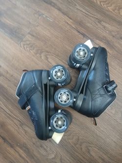 Black Roller Skates Size 7