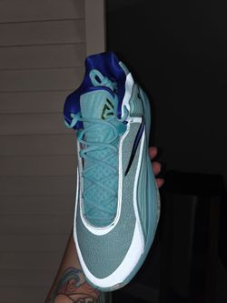 Men's shoes