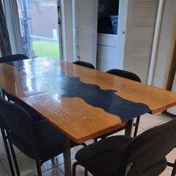 Table With Chairs