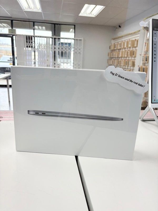π¨ MacBook Air M1 Deal β Just $749 or $1 Down!
