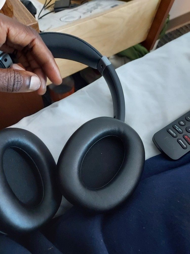 Jlab Headphones With Auxiliary Cord