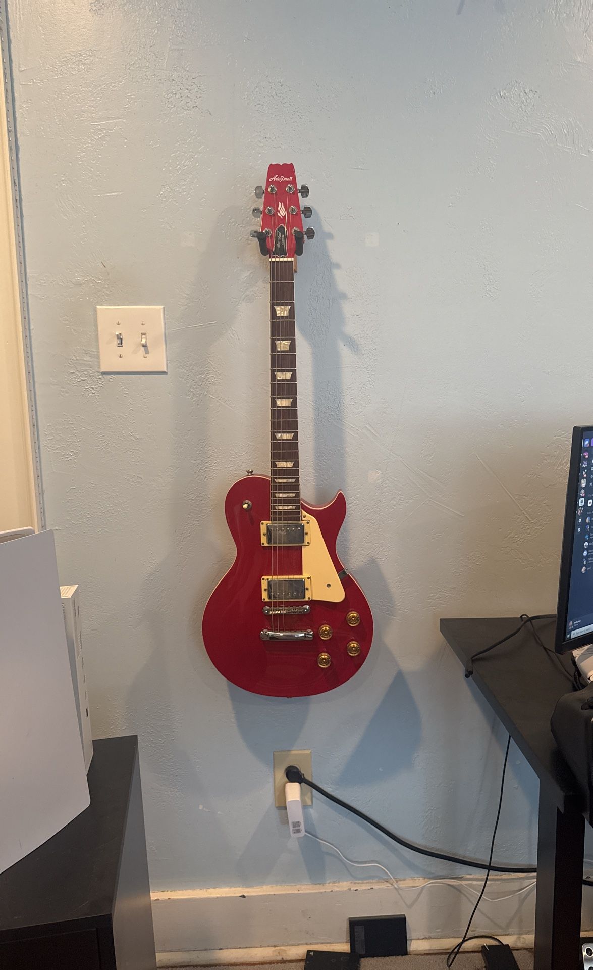 Aria Pro 2 Les Paul Custom Guitar