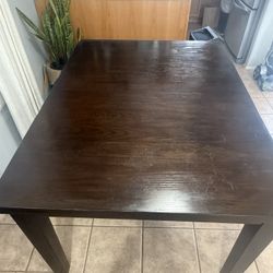 Dining Table Ser (4 Chairs and Bench (Extension) 