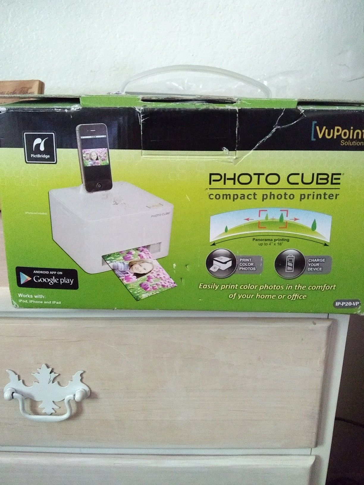 Photo Cube Bundle, Compact, iPod/iPhone/iPad, #IP-P20-VP, VuPoint Solutions