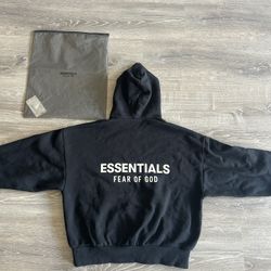 Fear of God Essentials Hoodie(Jet Black)