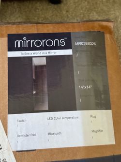 🪞 Mirrons 14” x 14” Decorative Wall Mirror – New in Box