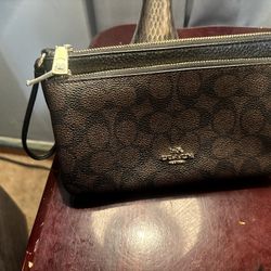 NWT COACH Double Zip Wallet Signature Canvas Brown CU920 IMAA8 Wristlet