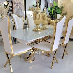 Dining Set.