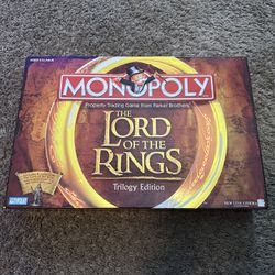 Lord Of The Rings Trilogy Monopoly Game ( New)