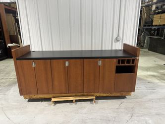 📦 Commercial Wood Cabinet / Server Station – Perfect for Retail, Restaurant, Office! 🔥