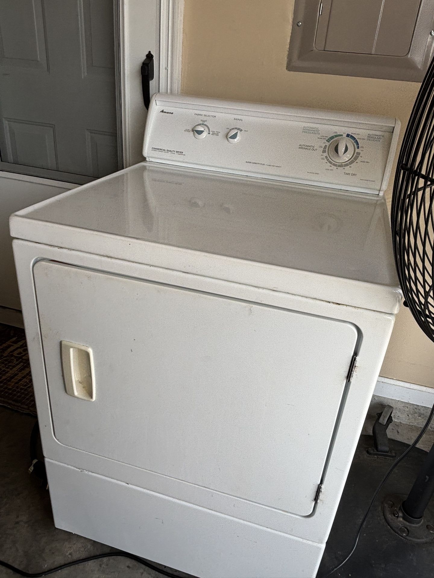 Amana Dryer, Commercial Quality, Super Capacity Plus, 7.1 Cubic Foot Capacity