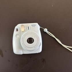 fujifilm polaroid camera INSTAX