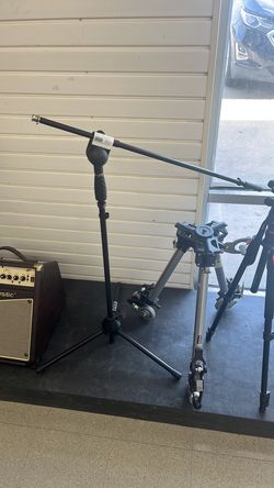 LyxPro Tripod Microphone Stand